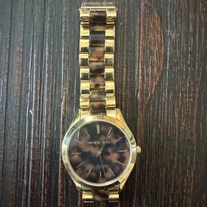Michael Kors Women's Tortoise Shell Resin Watch – Elegant & Stylish
